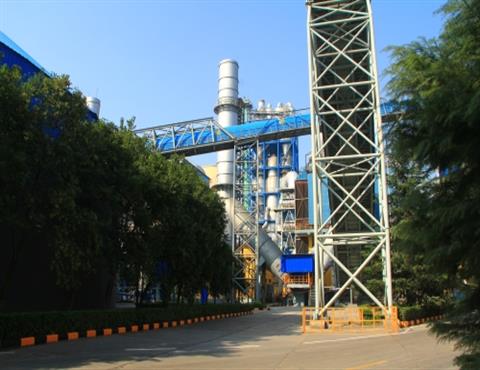 登录入口公司厂区一角                                          