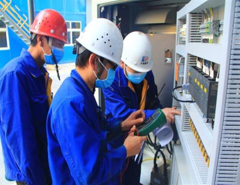 登录入口公司职工在检修（三）                                      